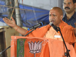 ensure farmers arent harassed over stubble burning up cm yogi adityanath to officials