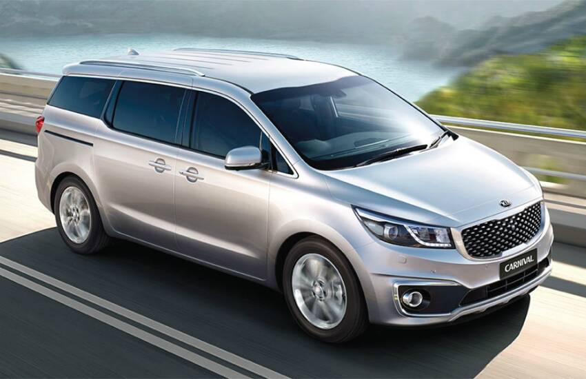 Kia Carnival india small 1