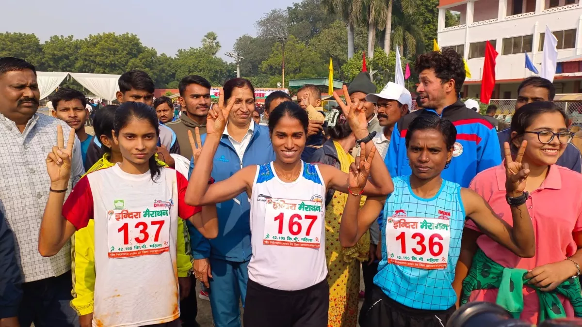 Indira Marathon 2022: 37वीं इंदिरा मैराथन के पुरुष वर्ग में शेर सिंह व महिलाओं में ओलंपियन सुधा सिंह विजेता