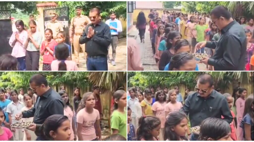 White Black Modern Photo Collage How to Pose Youtube Thumbnail 46