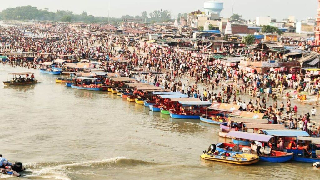 ब्रजघाट श्मशान घाट पर हड़कंप: अंतिम संस्कार के लिए लाई गई डमी से पर्दाफाश, 50 लाख बीमा क्लेम की साजिश नाकाम 2 05 06 2025 amroha news 3 23956546