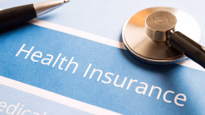 सुल्तानपुर में 50 लाख की क्षतिपूर्ति क्लेम पर बड़ा खुलासा: गलत संलिप्तता दिखाकर बीमा कंपनी से मां–बेटे ने ठगे रुपये ,तीन पर मुकदमा 6 health insurance new aa6dd62173e42953938e2b1695a90bab