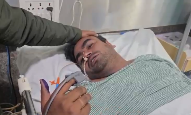 मेरठ: काम के दबाव में बीएलओ ने खाया ज़हर, हालत गंभीर – पत्नी का आरोप, बिना ट्रेनिंग सिस्टम ने बना दिया बोझ 2 Screenshot 2025 12 03 172247