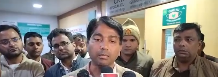 मेरठ: काम के दबाव में बीएलओ ने खाया ज़हर, हालत गंभीर – पत्नी का आरोप, बिना ट्रेनिंग सिस्टम ने बना दिया बोझ 4 Screenshot 2025 12 03 172350