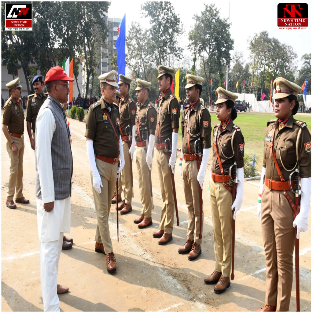 रामपुर में गणतंत्र दिवस 2026 परेड रिहर्सल का एसपी-एएसपी ने किया निरीक्षण ! 4 03 24