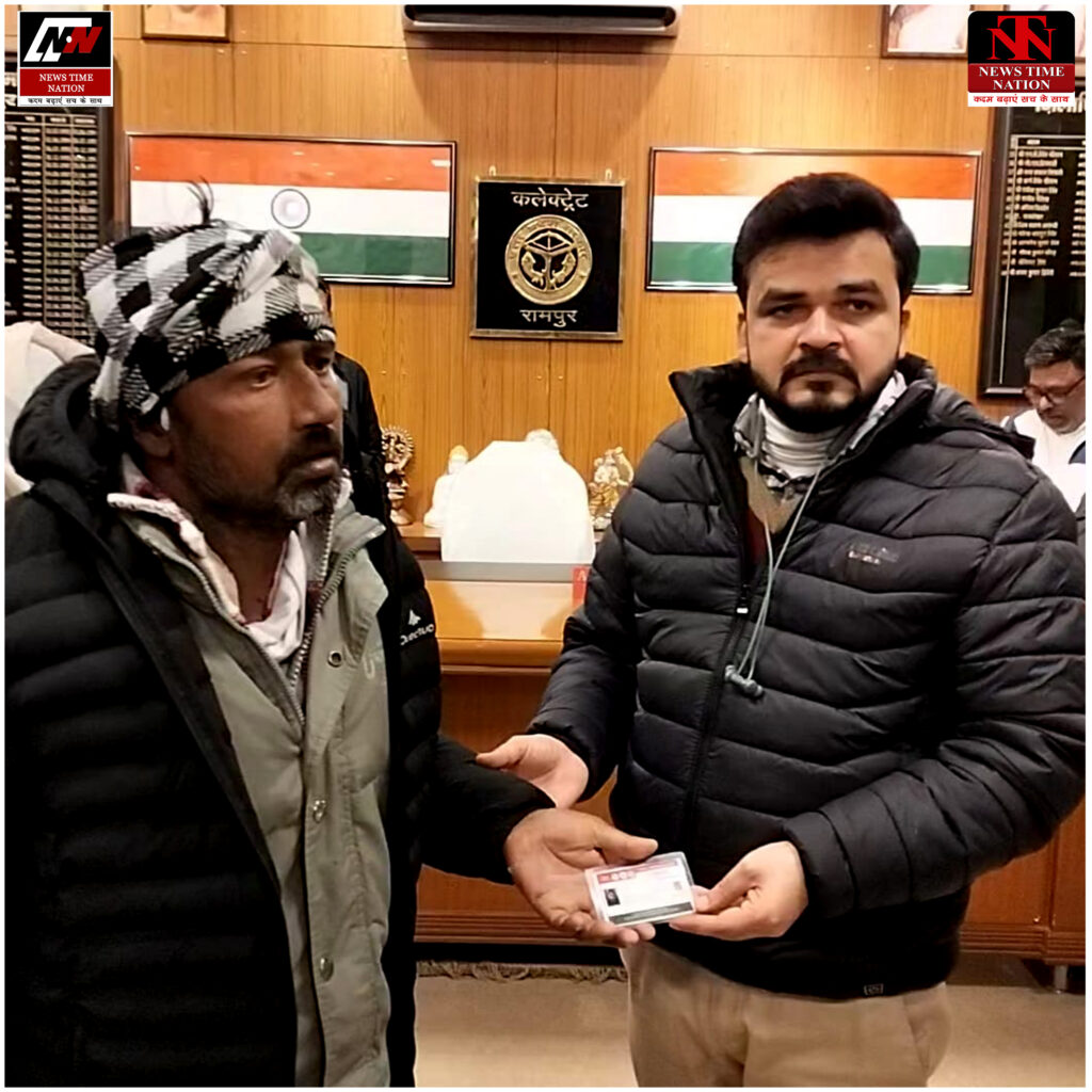 जनता दर्शन में जिलाधिकारी ने किया जनसमस्याओं का त्वरित निस्तारण, 5 लाभार्थियों को आयुष्मान कार्ड, जुबिया को ₹25 हजार सहायता ! 2 13 11