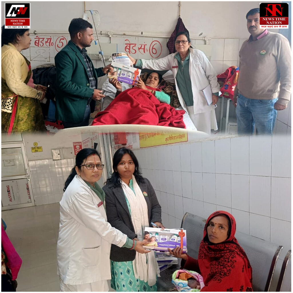 अमेठी: गणतंत्र दिवस पर कन्या जन्म उत्सव, बेटी के जन्म पर दंपतियों को किया गया सम्मानित ! 1 21 7