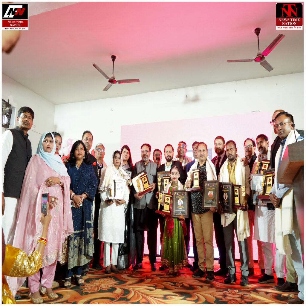 उतेलवा में सजा सम्मान का मंच: ‘NTN ज़िंदगी अवॉर्ड-6’ में समाज की 16 विभूतियों को मिला गौरव ! 1 02 3