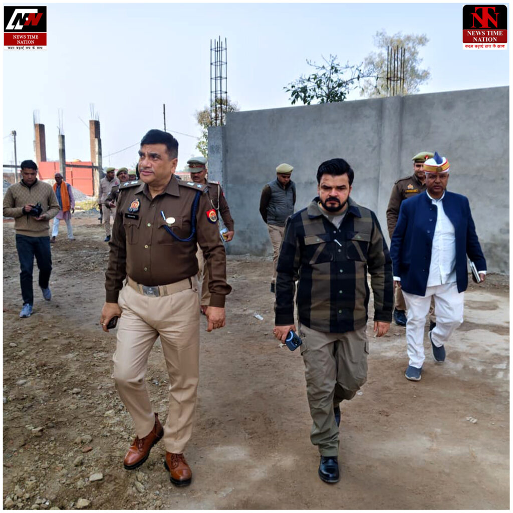 महाशिवरात्रि पर रामपुर के शिव मंदिरों का औचक निरीक्षण, डीएम–एसपी ने दिए व्यवस्थाएं सुदृढ़ करने के निर्देश ! 3 07 1