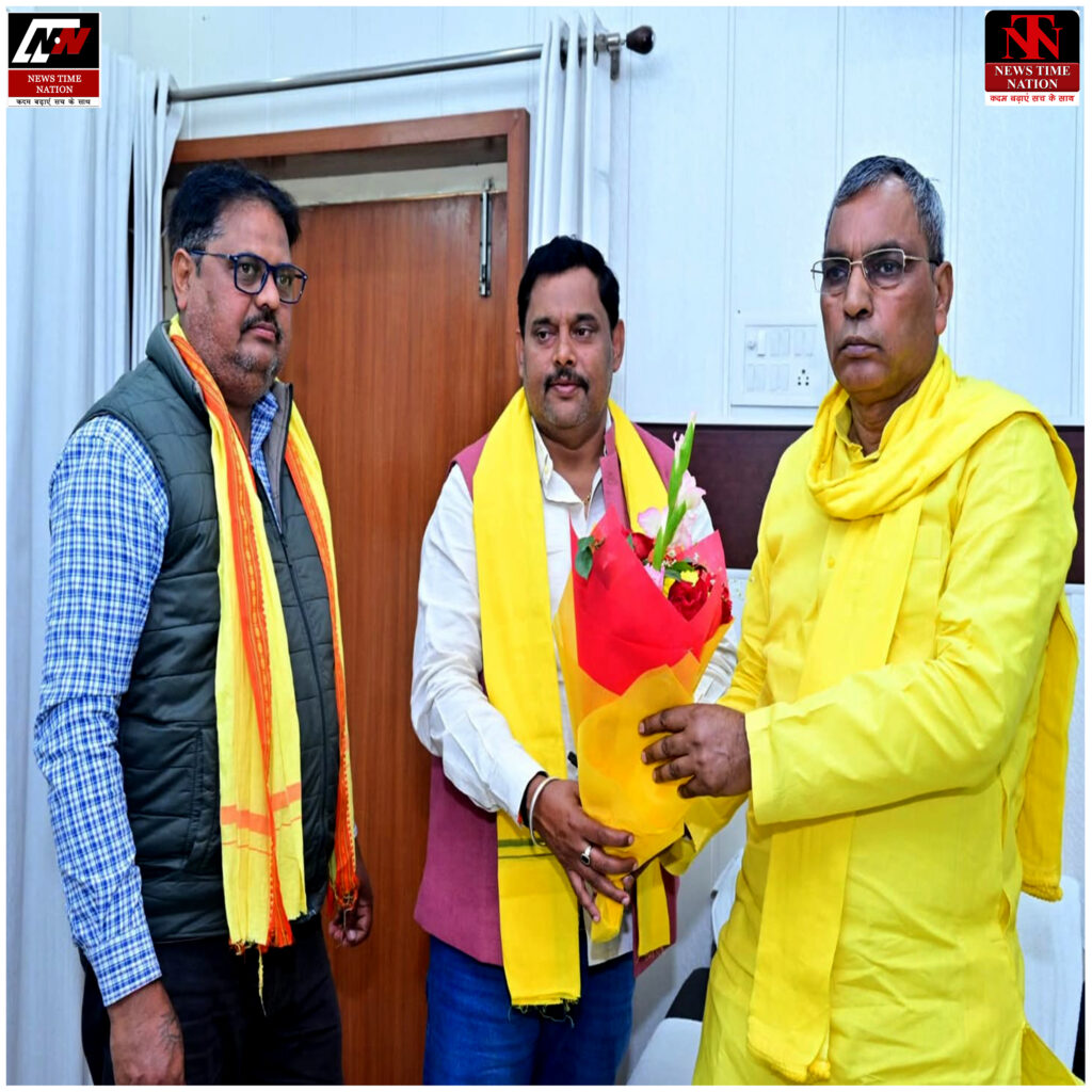 पंचायत चुनाव समय पर होंगे, 75 जिलों में पहुँच चुके मतपत्र: ओम प्रकाश राजभर ! 1 11 1