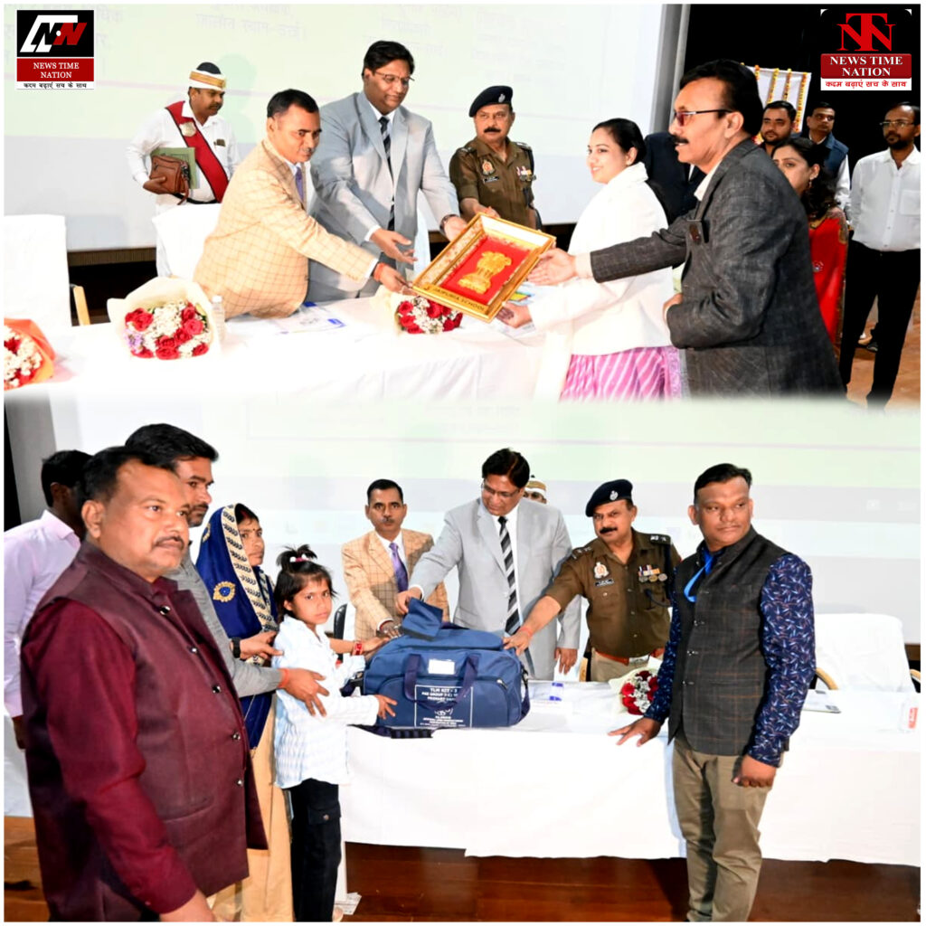 उरई: राजकीय मेडिकल कॉलेज में न्याय का मेला, मेगा शिविर में 722 लाभार्थियों को मिला सरकारी योजनाओं का लाभ ! 6 14 3