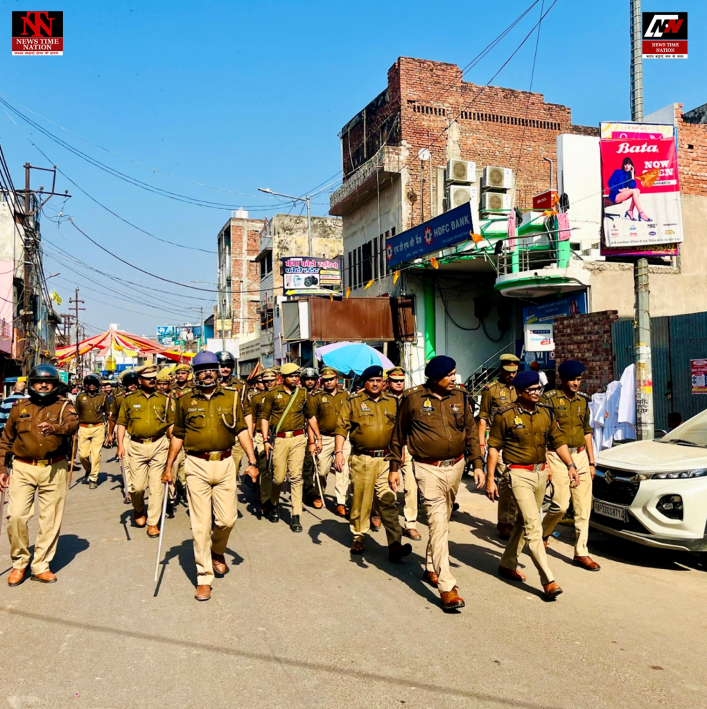 बहराइच: IG अमित पाठक ने सड़कों पर उतरकर परखा सुरक्षा घेरा; 4 ड्रोन और 136 सेक्टरों में कैद हुआ पूरा जिला ! 1 01