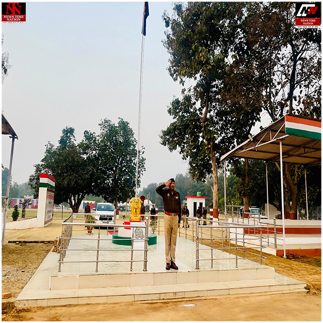 बहराइच: पुलिस लाइन में एसपी ने ली परेड की सलामी; अनुशासन और वर्दी की चमक परखने के साथ दिए आवश्यक निर्देश ! 1 01