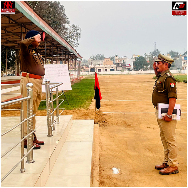बहराइच: पुलिस लाइन में एसपी ने ली परेड की सलामी; अनुशासन और वर्दी की चमक परखने के साथ दिए आवश्यक निर्देश ! 3 03